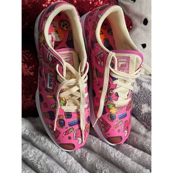 Fila x kawaii sweets sz 7 pink candy ice cream low top sneakers - Picture 9 of 11